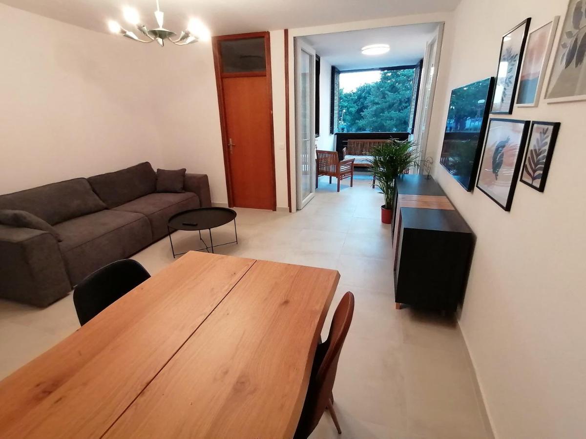 Appartamento Sidro Porec Esterno foto