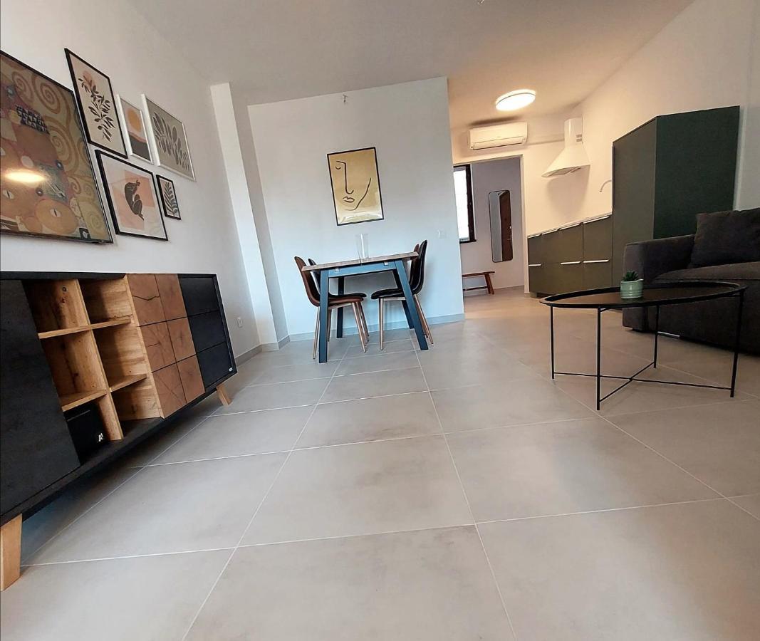 Appartamento Sidro Porec Esterno foto
